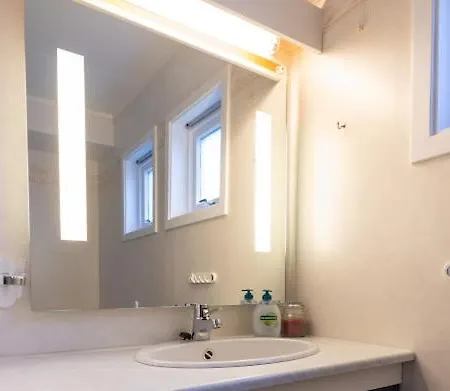 Aurora Dream House With Free Parking
